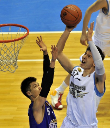 向的是第三 向的是第三